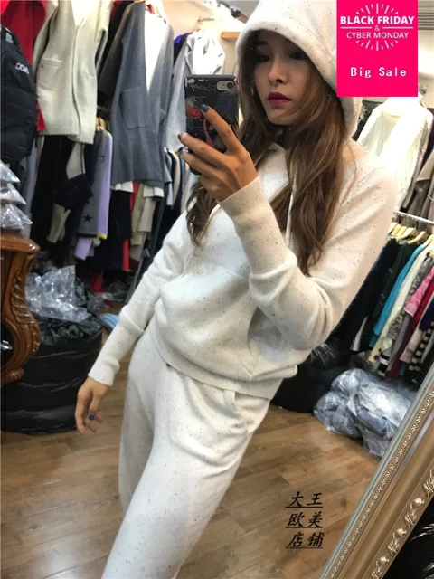 Cheap Winter Woolen + Cashmere Polka Dot Knitted warm Suit Hooded Sweater + Mink Cashmere Trousers Leisure Two-piece suits wj1685 Cheap Winter Woolen + Cashmere Polka Dot Knitted warm Suit Hooded Sweater + Mink Cashmere Trousers Leisure Two-piece suits wj1685