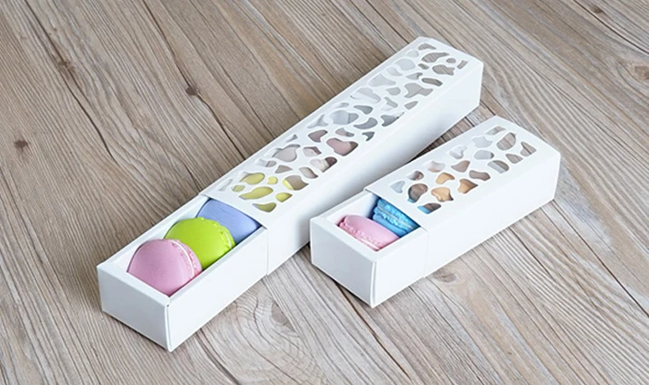 

10pcs Luxury Hollow Macaron Box Dessert Packaging Boxes for Small Pastry Baking Muffin Biscuits Chocolate Party Wedding Decor