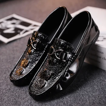 

New Man Casual Shoes Breathable Krasovki Men Non-slip Shoes Men Fashion Brand Male Sneakers Tenis Masculino Adulto Men Flats