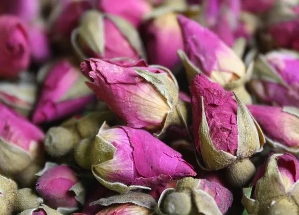 

Premium rose tea dry rose natural beauty   blooming tea flower