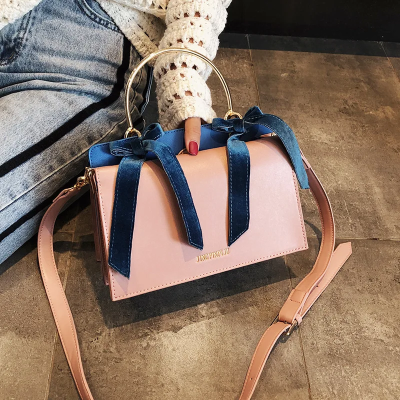 2018 Women's Cute Messenger Bag In European and American Style