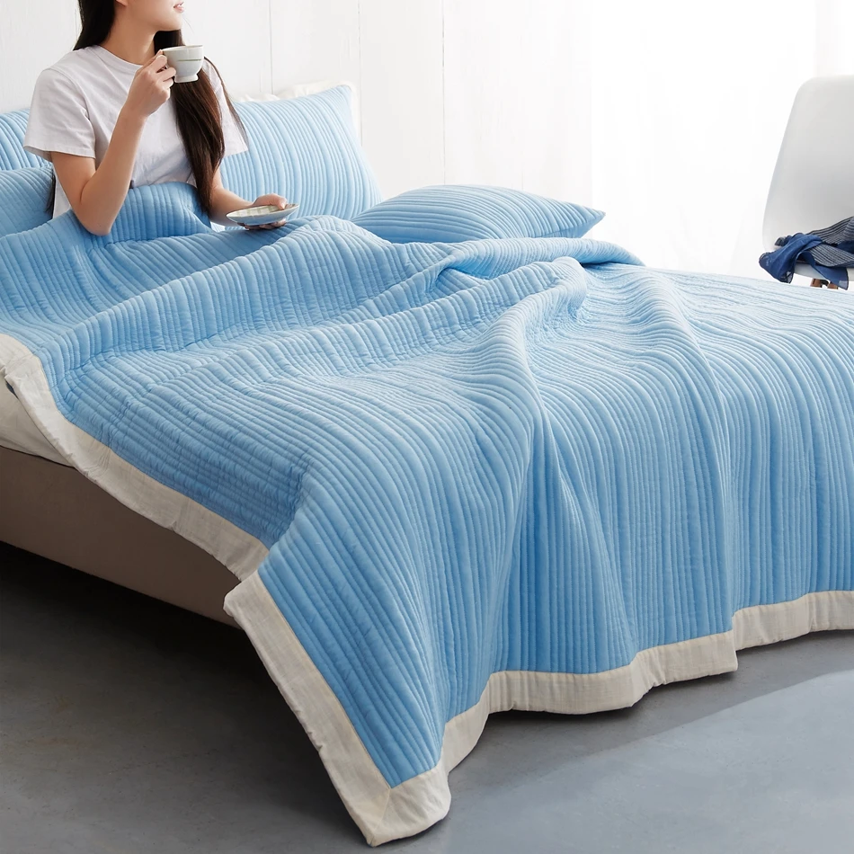 Blue and white blanket set for adults,cotton quilted bed cover+2pcs