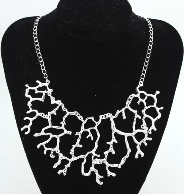 2045029042_1950307735