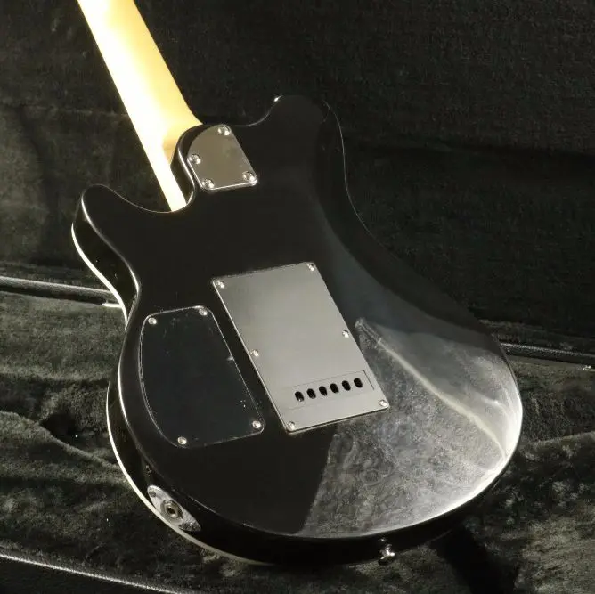 Высококачественная электрическая гитара musicman из янтарного стеганного клена