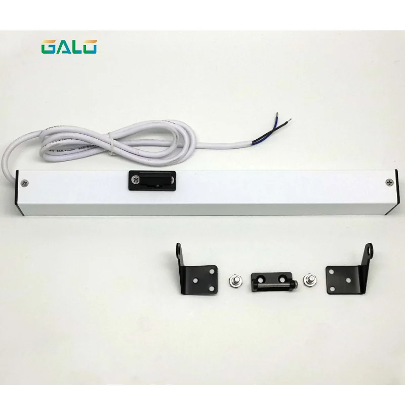 

electric window opener, 2 wires motor, controlled by remote control/receiver are included Open 300mm Small size window