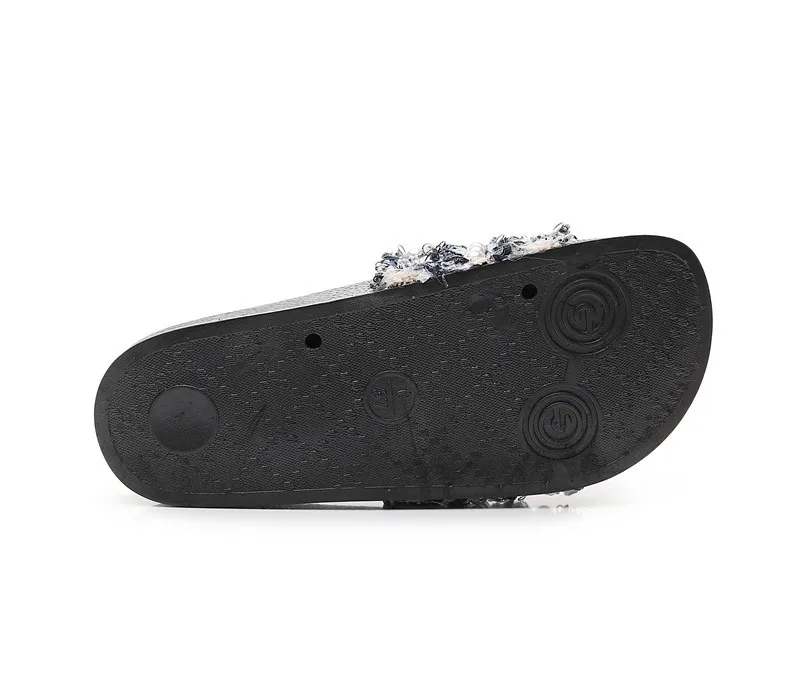 flip flops (24)