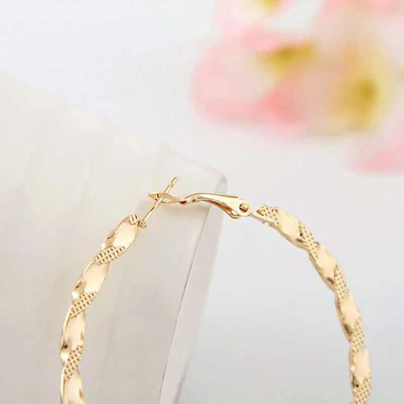 1 пара витые петли серьги-кольца цветок для женщин модные ювелирные изделия двухсторонние Позолоченные посеребренные серьги