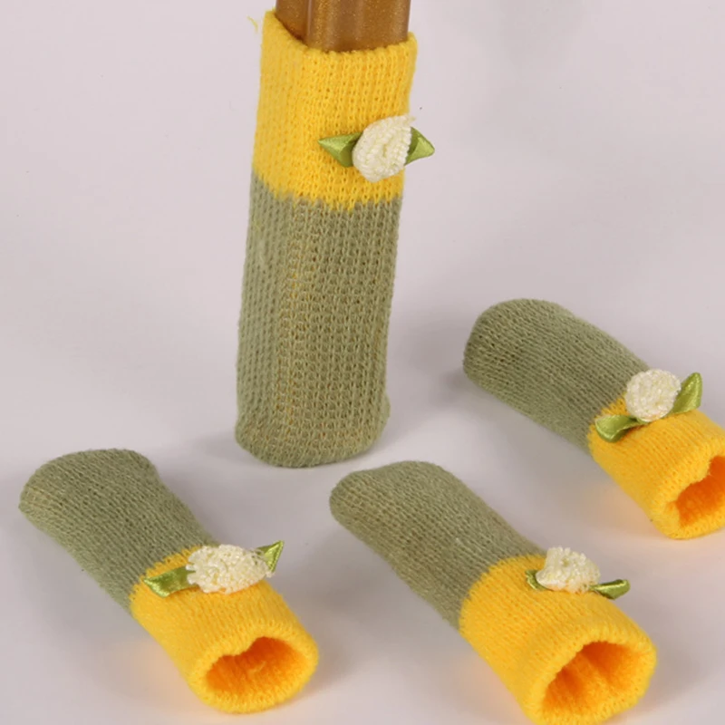 

4Pcs/set Chair Leg Socks Cloth Gloves Floor Protection Knitting Wool Socks Anti-slip Knit Table Furniture Feet Sleeve Cover Prot