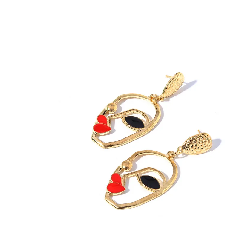 Top Selling Simple Human Face Earring Womens Metal Earrings For Girls