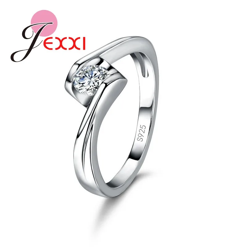 

Classic and Elegant Geometric Crystal Stone Ring 925 Sterling Silver Cubic Zirconi Wedding Ceremony Jelewry