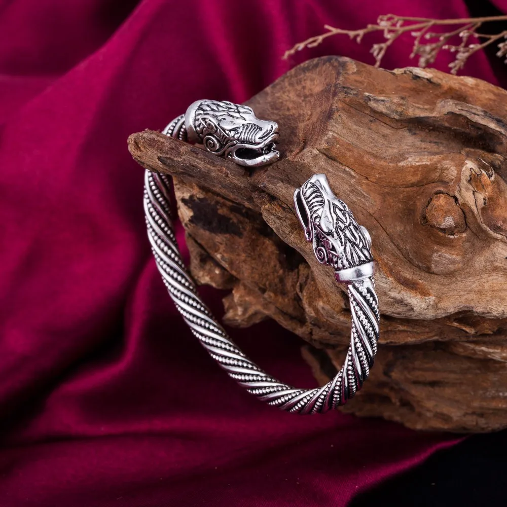

Dawapara Vikings Bracelets Wolf Bracelet Indian Jewelry Wristband for Men Vintage Antique Gold Bangle Pulseiras Feminina