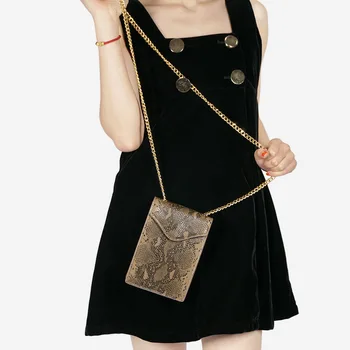 

Luxury Mini Serpentine Chain Crossbody Bags for Women High Quality PU Leather Bank Card Mobile Phone Holder Chic Ladies Wallet