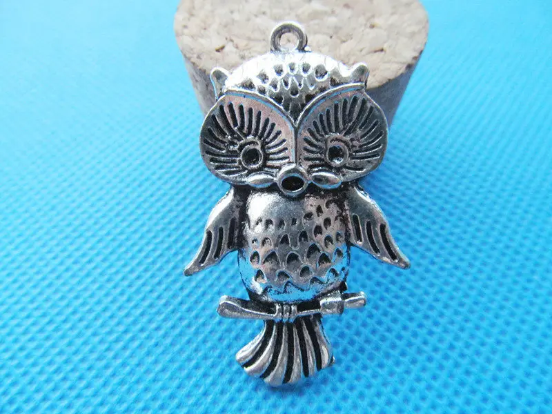 

Antique Silver tone/Anique Bronze Cute Night Owl Pendant Charm/Finding,fit 2pcs Rhinestone,on Tree Trunk,DIY Accessory