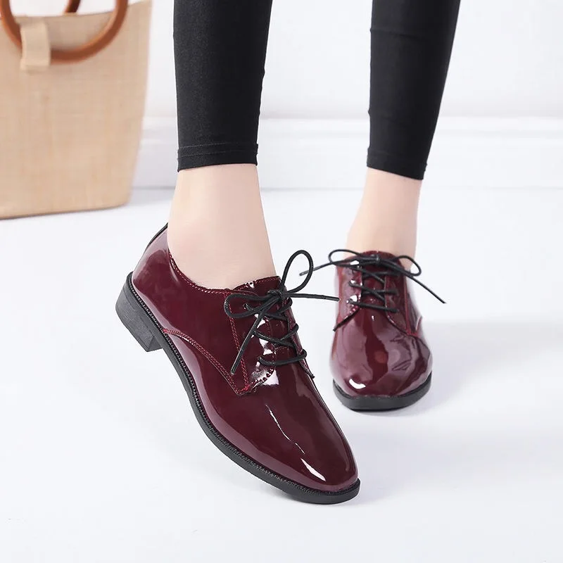Vangull Patent Leather Oxfords Shoes Women Vintage Creeper Women Flat Brogue Shoes Casual Low Heel Oxford Shoes for Women