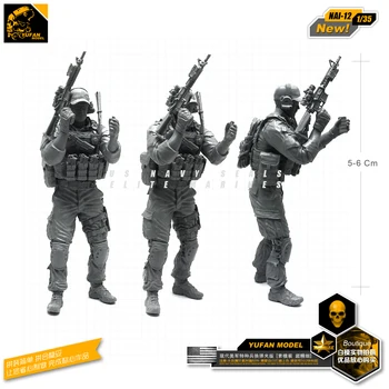 

1/35 Resin Soldier Model NAI-12