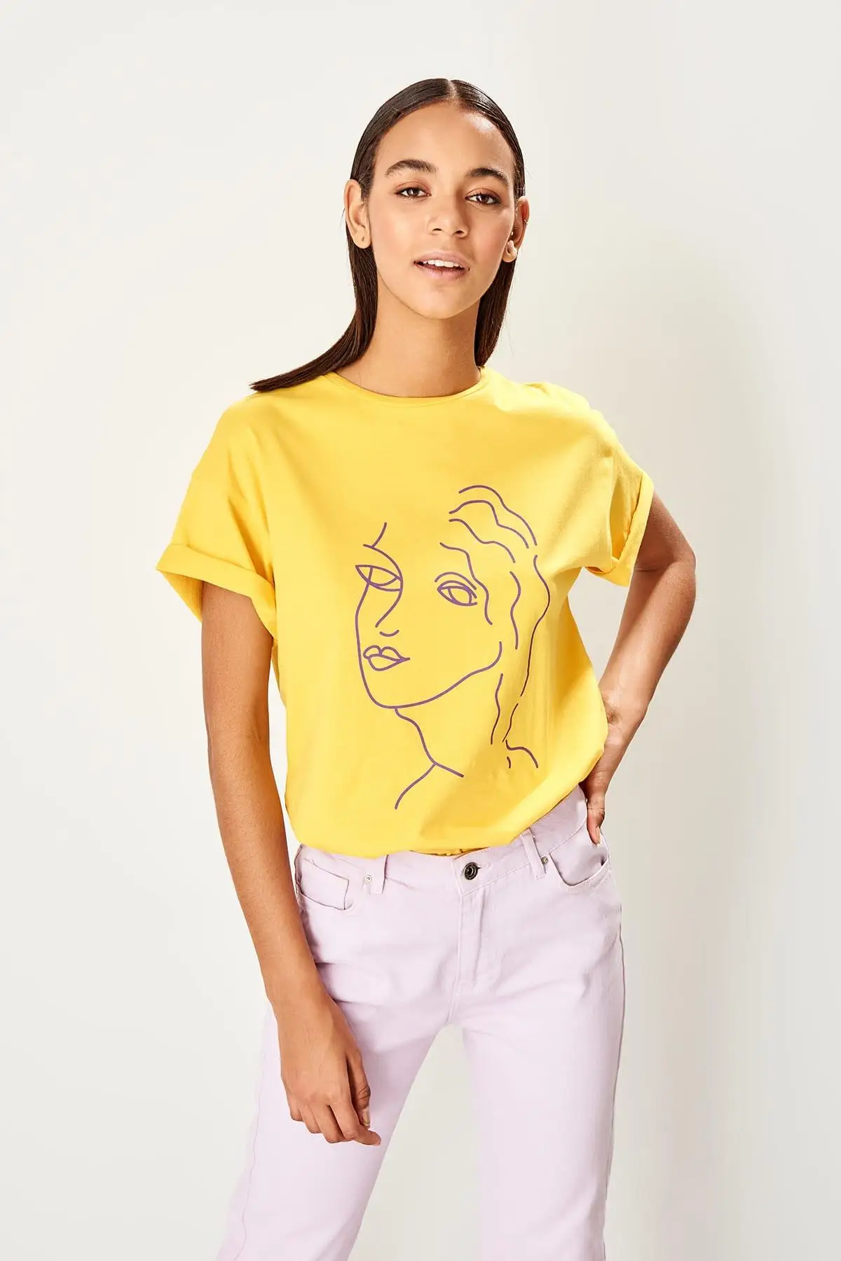 

Trendyol Yellow Printed Boyfriend Knitted T Shirt TWOSS19AD0039