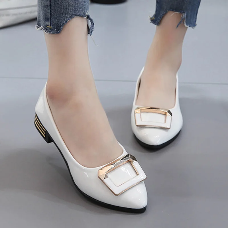 

Spring Autumn Women Flats Patent Leather Slip on Shoes Pointed Toe Boat Shoes Woman Loafers Low Heels Zapatos Mujer 66H18
