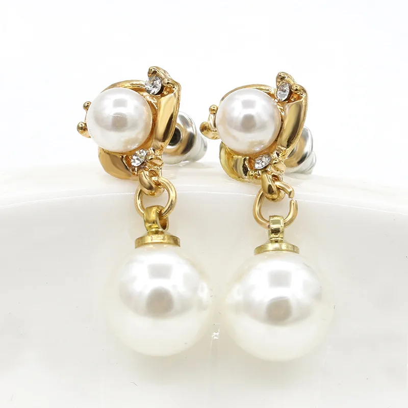 

Ufavoirte Jewelry Design Stud Earrings For Women