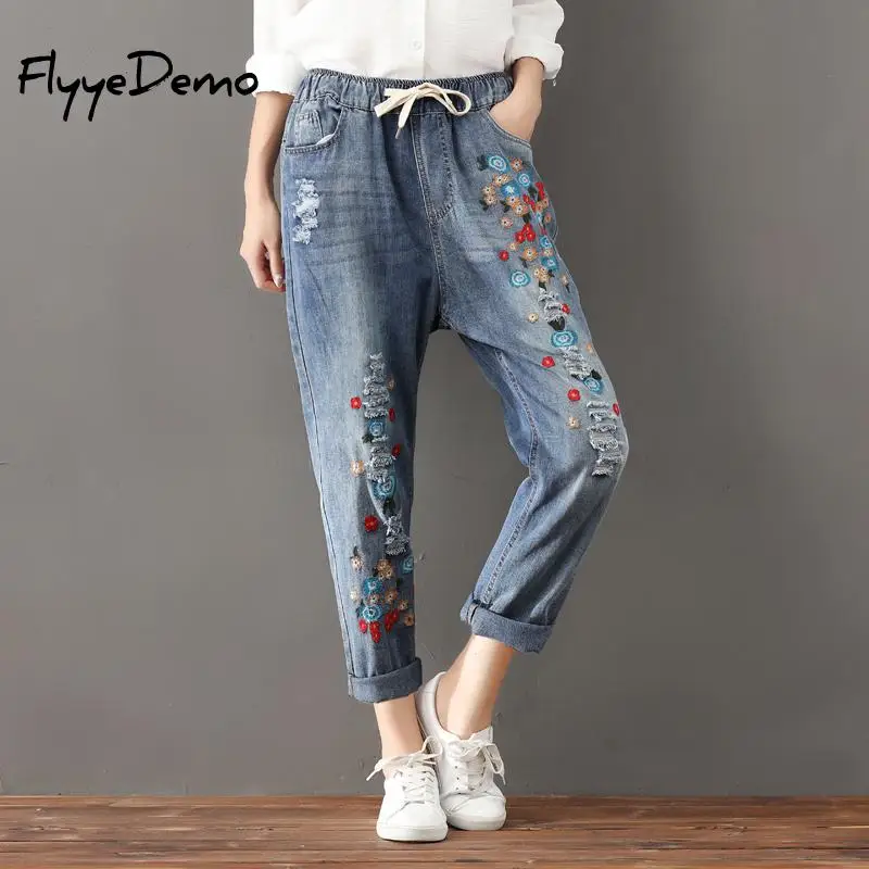 

Plus Size S- 3XL Floral Embroidery Jeans Femme Women Clothing Floral Embroidered Pencil Denim Pants Large Size 2019 Ladies
