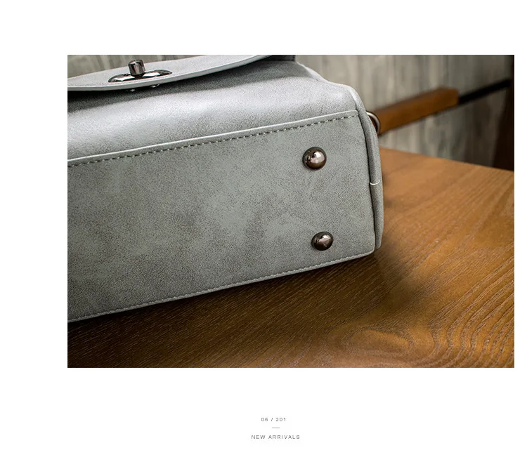 3267113530_1574986182