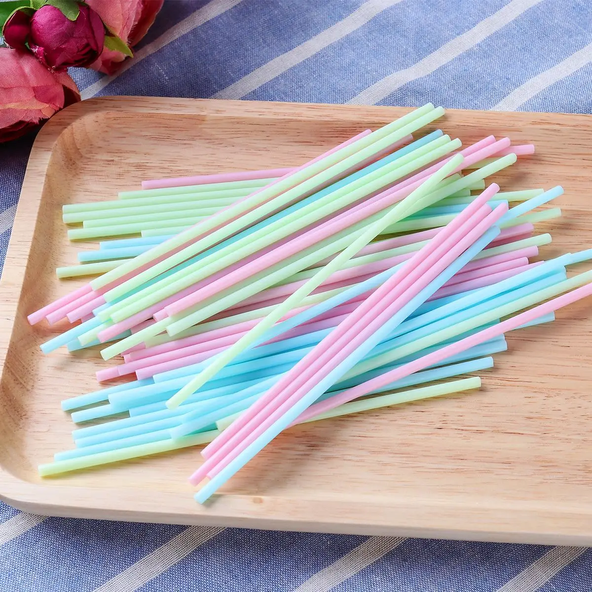 

OUNONA 60pcs Cake Pop Sticks 15 cm Pastel Colors Kitchen Craft Plastic Handles for Cake Colored Lollipop Sticks