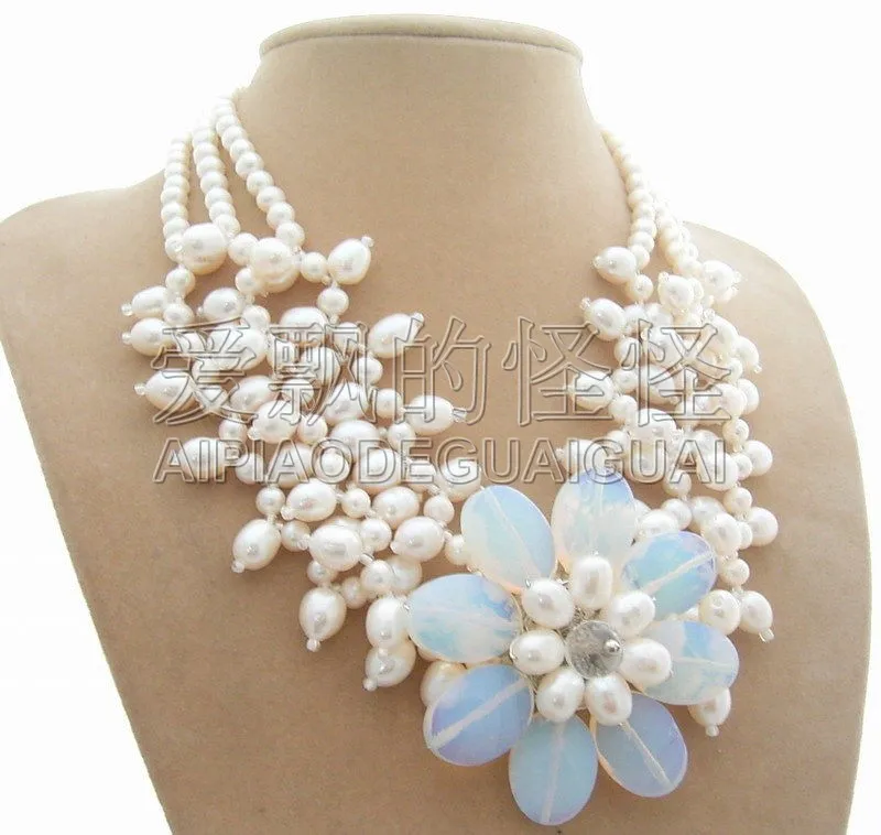 

Women's 18" 3 Strands White Pearl Crystal Statement Necklace