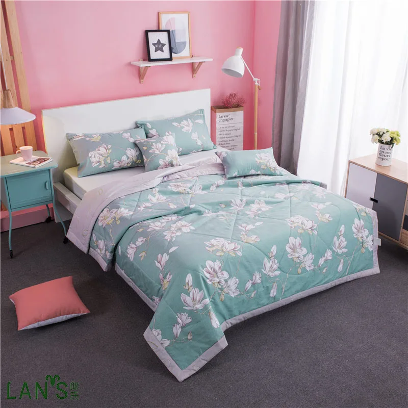 2017 Elegant Turquoise Washable Breathable Summer Quilts Floral Printed 100cotton Blankets