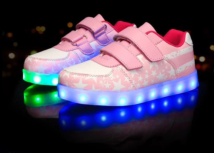 Розовый синий 2018 Новые детские обувь со светом мальчиков и девочек Повседневное Обувь со светодиодной подсветкой для детей зарядка через