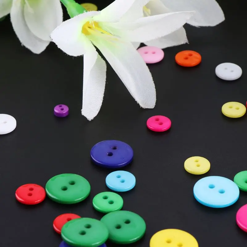 

500pcs Round Resin Buttons 2 Holes 2 Holes Mini Sewing Tools Scrapbooking Decorative Clothing Apparel DIY Mixed Sizes