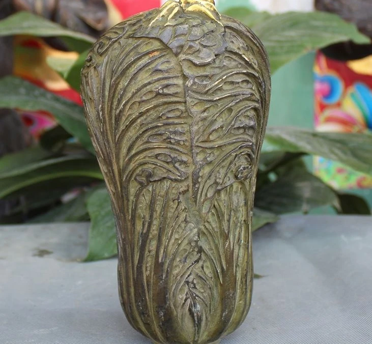 

8" Marked old Chinese bronze Gilt Wealth lucky Decoration Cabbage Art Statue