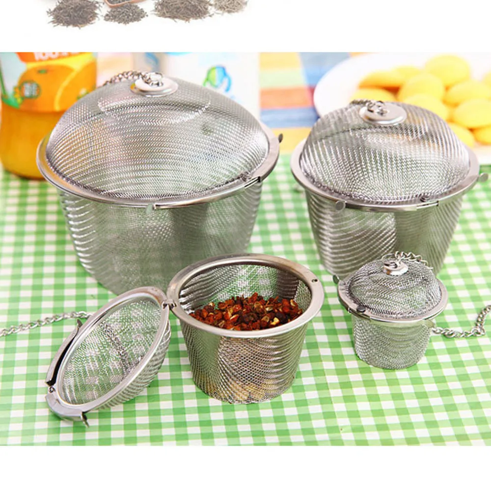 

Castle Shape Seasoning Ball Bag Flavoring Box with Lid Chain Stainless Steel Tea Spice Strainer Infuser Mesh Filter Leaf Infuser