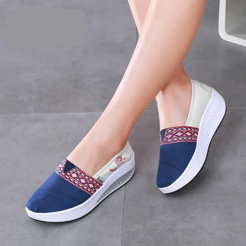 Women Sneakers New Ladies Canvas Shoes Woman Casual Print Breathable Soft Female Platform Footwear