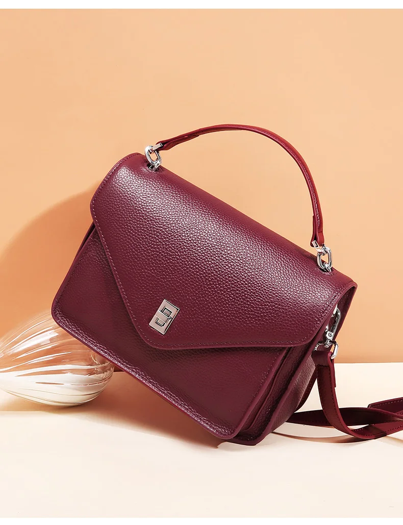 vintage classic messenger bag (10)