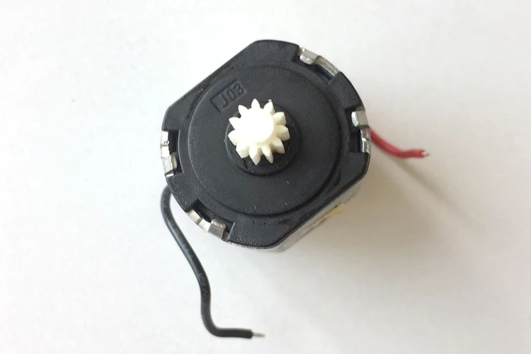 Для бритвы HQ200HQ202HQ203HQ220HQ222 трехсекционный сухой аккумулятор 4,5 v мотор