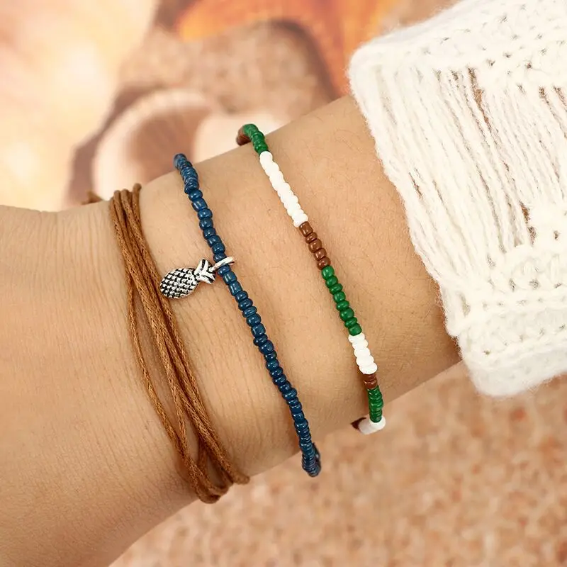 

3pcs/set Bohemian Simple Fashion Colored Beaded Pineapple Rope Seed Bead Bracelet Bracelet Three-piece Elastic Rope