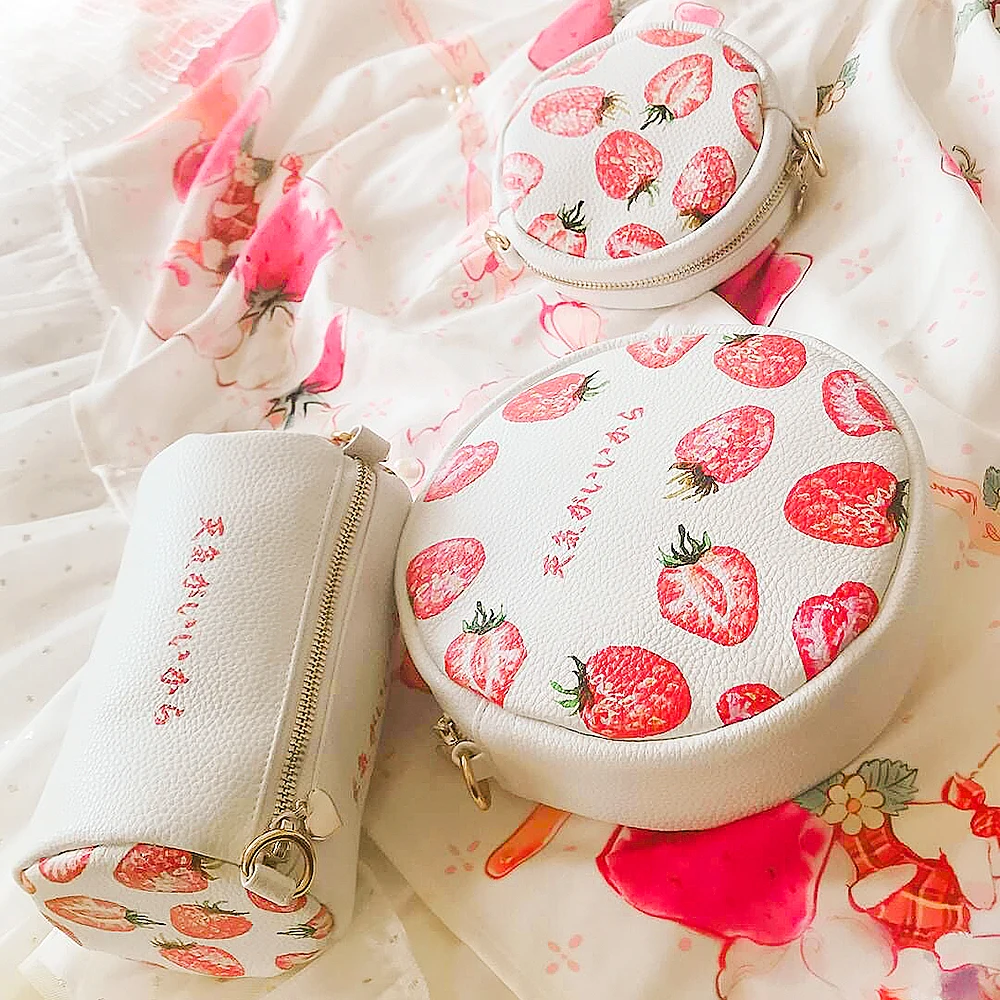 

Angelatracy 2019 New Arrival Stawberry Red Bucket Lolita JapanFruit Cute Girl Sweet Lady Circular Messenger Bag Crossbody Bags