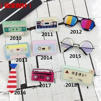 

Fashion Cute Harajuku costumes Badge Acrylic Record tape glasses sunglasses tie modeling brooch XZ08