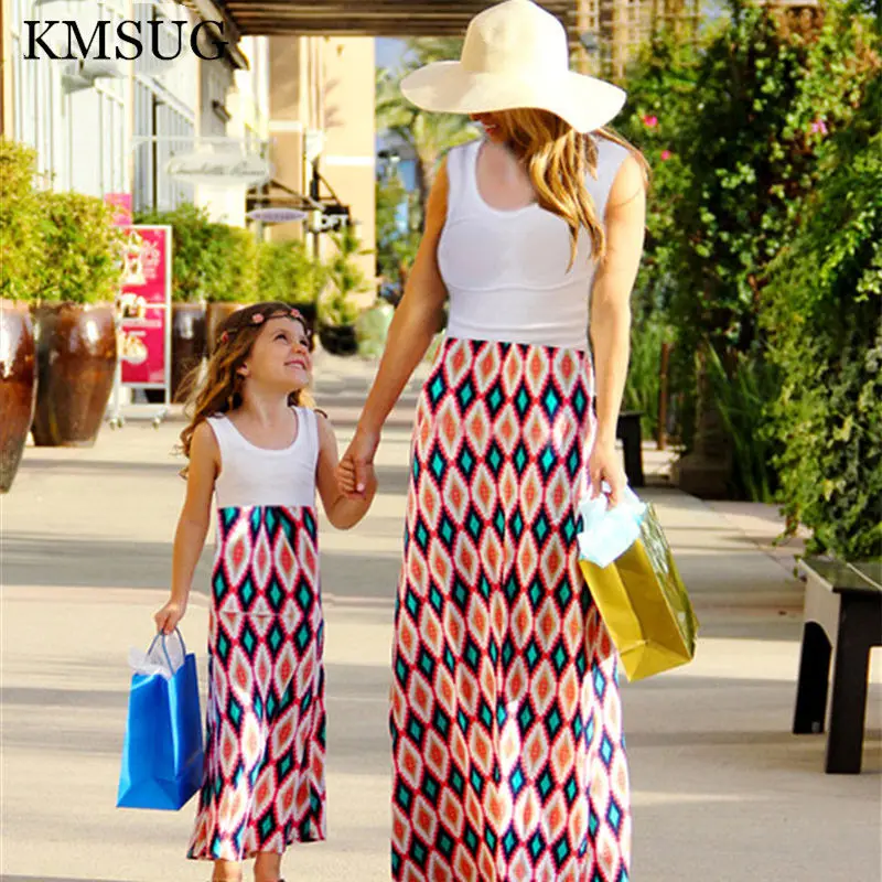 

Mother daughter dresses Family matching Clothes Boho Beach Floral Dress Summer Party Pageant Sundress Short sleeve Vestidos D10