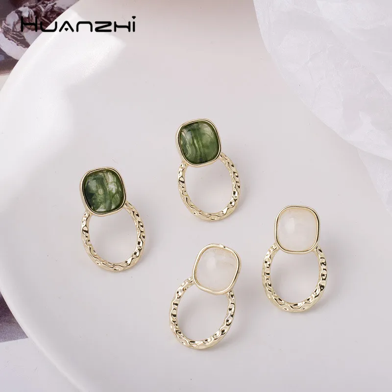 

HUANZHI 2019 Spring Metal Circle Green Crystal Elegant Alloy Long Drop Earrings for Women Girls Wedding Travel Gifts Jewelry