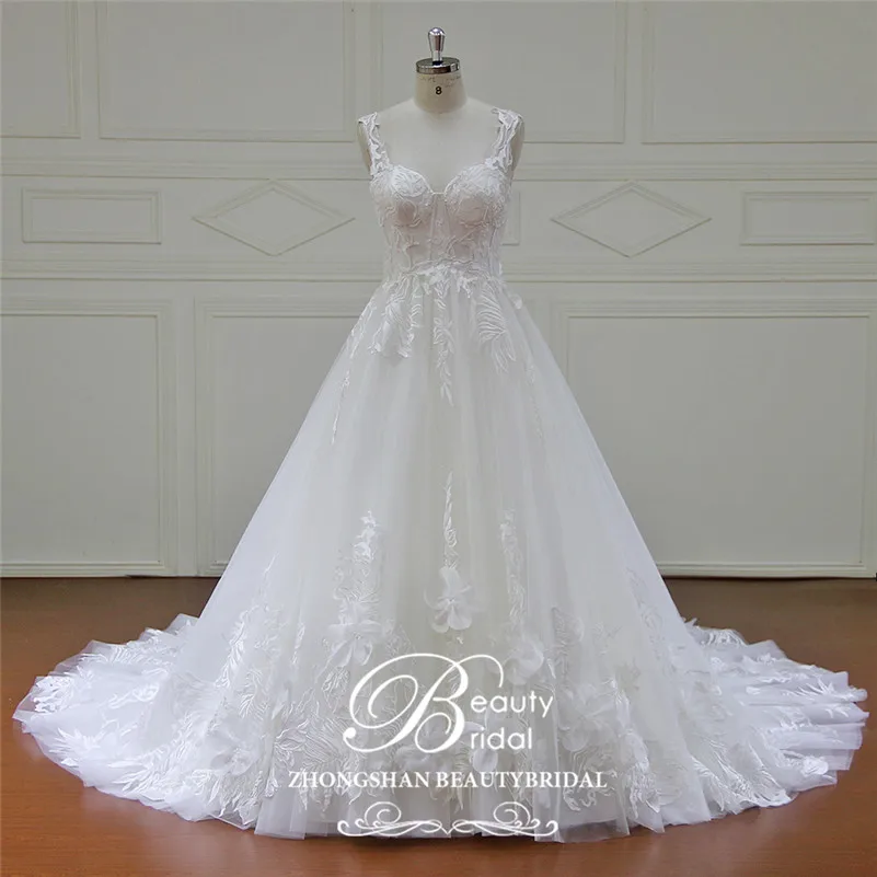 

Beautybridal 100% Real Photos Robe De Mariage Luxury Bride Dresses Royal Train Lace Appliques Wedding Dress Vestido XFB7001