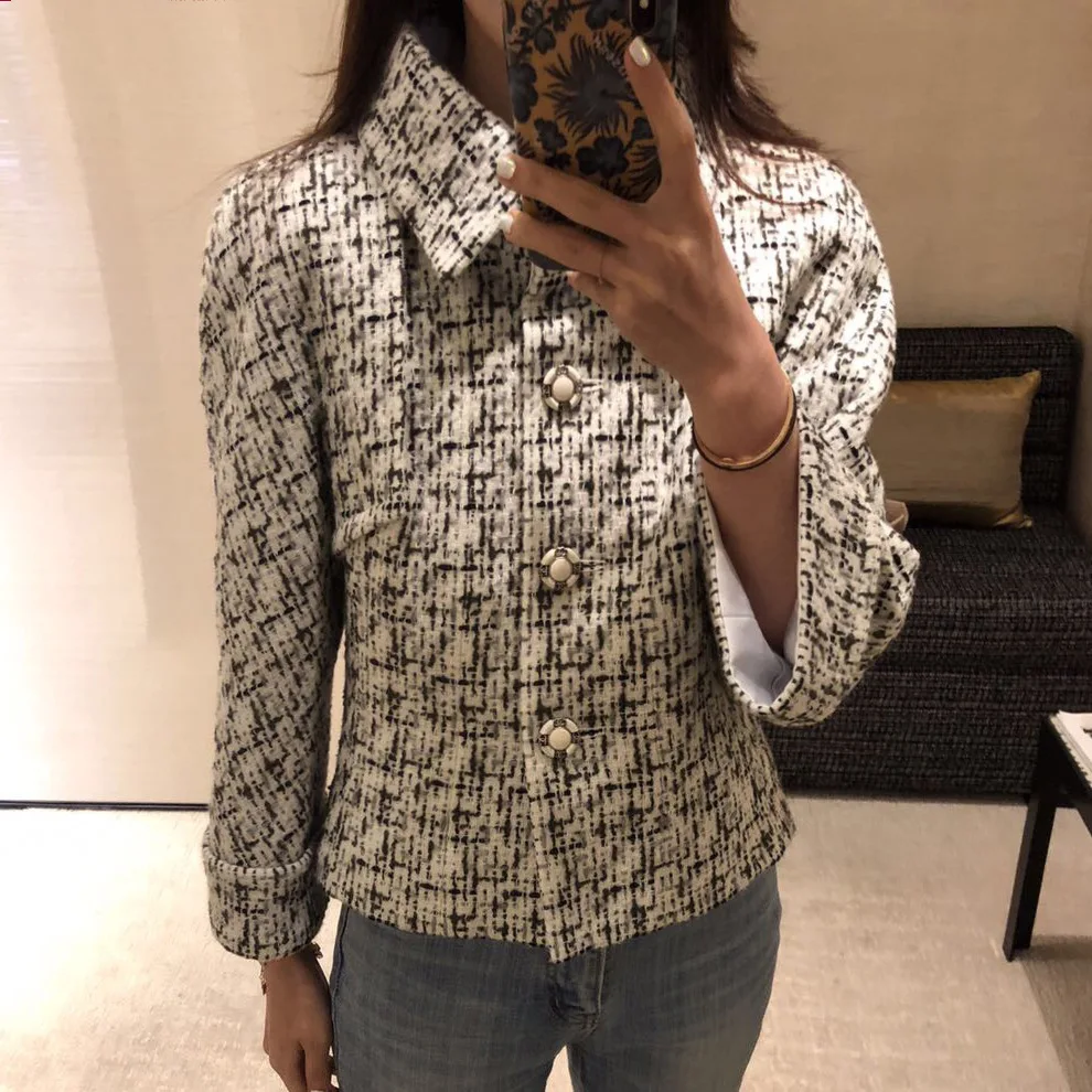 

2019 New Spring Women's Black and White Gray Small Scent Tweed Waist Short Woolen Coat Top Woman Coats Jackets Women Plaid
