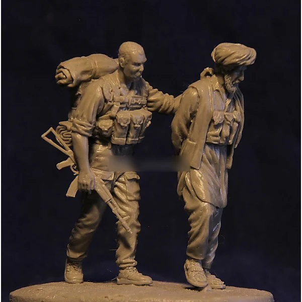 135 resin model kit resin figure model soldier B8384in Model Building