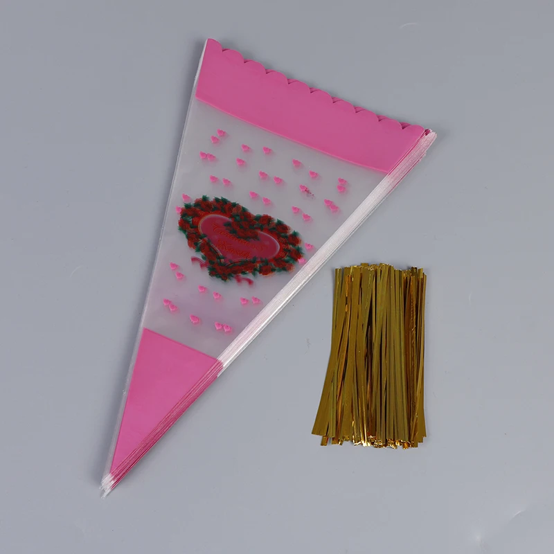 

15*26cm Clear Cone-Shaped Treat Popcorn Bags, 100pcs Treat Bags Cone Shape Cellophane Bags Candy Bags with Twist Ties