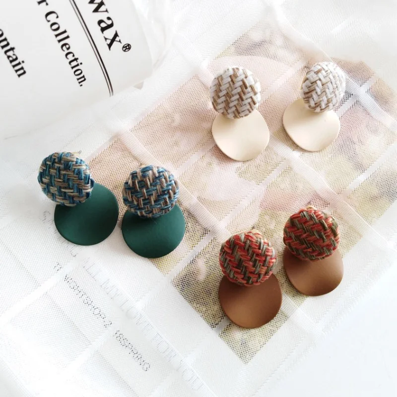 

Korean Autumn Winter Temperament Goddess Accessories Double Layer Geometric Round Stud Earrings Girl Fashion Simple Ear Clip
