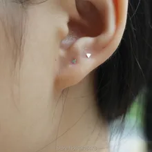 Мини-серьги шпильки для ушей серебряного цвета, 2 мм