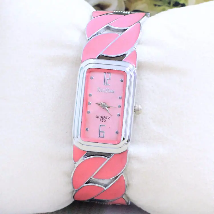 

Small wholesale square bracelet watch foreign trade table gift table manufacturers direct sales 750 Taobao