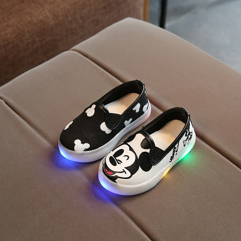 

Kids Luminous shoes Sneakers Boys Girls Casual Led Shoes Boys Glowing Canvas Sneakers Children Cartoon Mickey Lighted Shoes