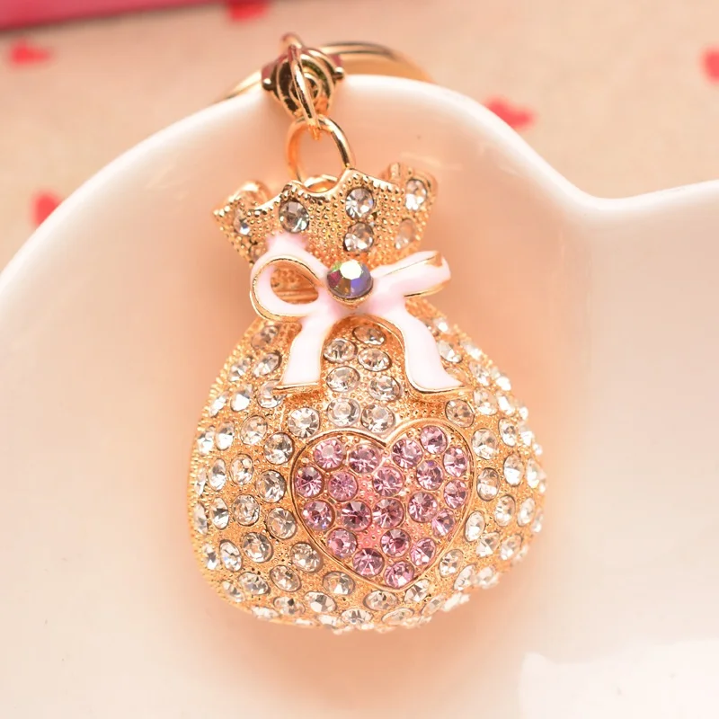 2018 New Lovely Crystal Keychains Car decorations cute Keyrings For