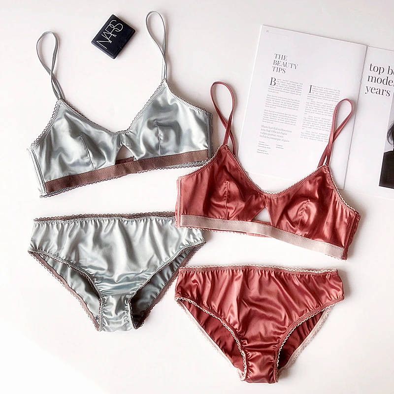 

Sexy Satin Bralette Ultra thin Comfortable Triangle Cup Ring free Underwear bra and panty lingerie set lencería dessous