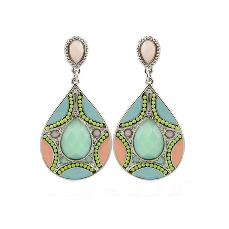 

1pair/bag Fashion Style Beige Pattern Resin Material Water Drop Shape Red and Green Color Drop Earrings for Women Accessories